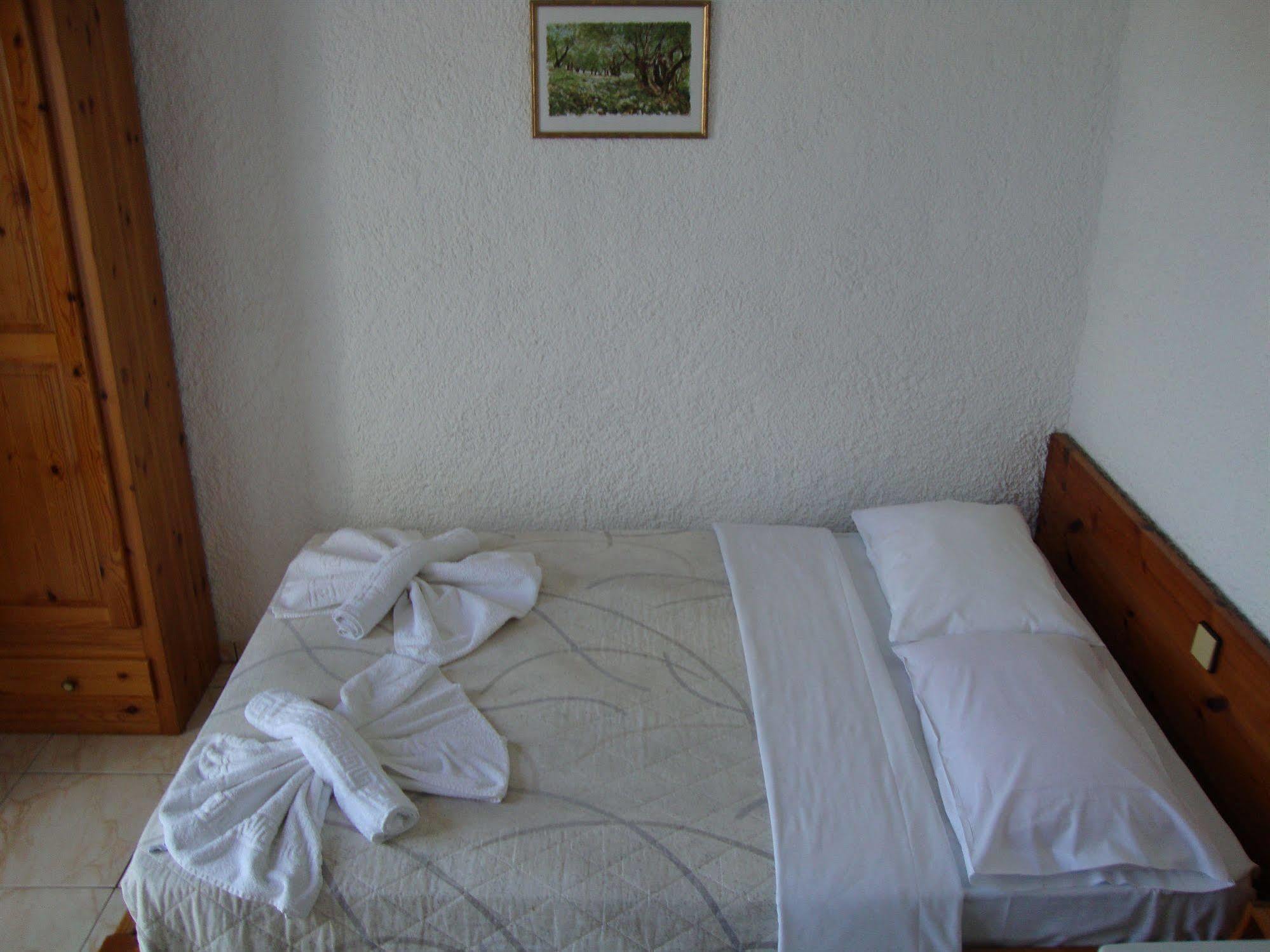 Lefka Kolymbari Exterior foto